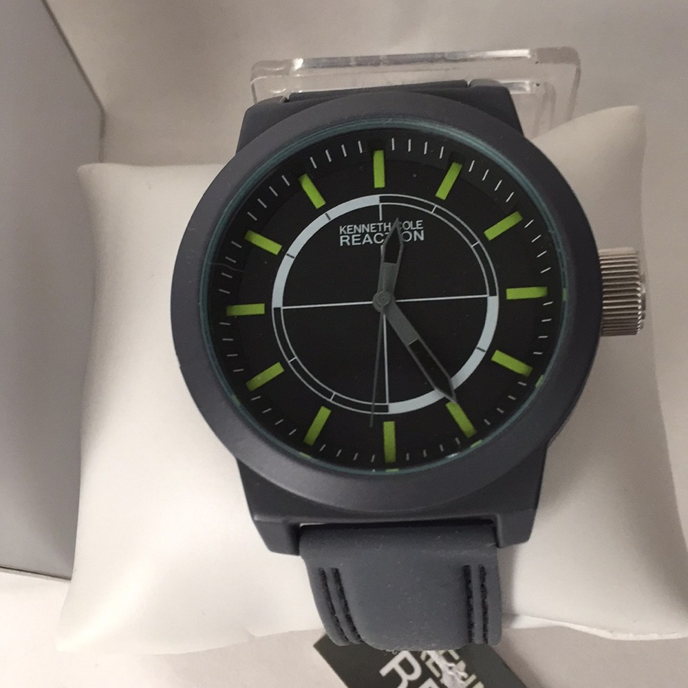 Kenneth Cole Reaction Watch Gray White Lime New